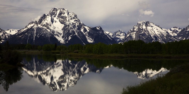 Mt-Moran-at-Oxbow-Bend-near-Yellowstone