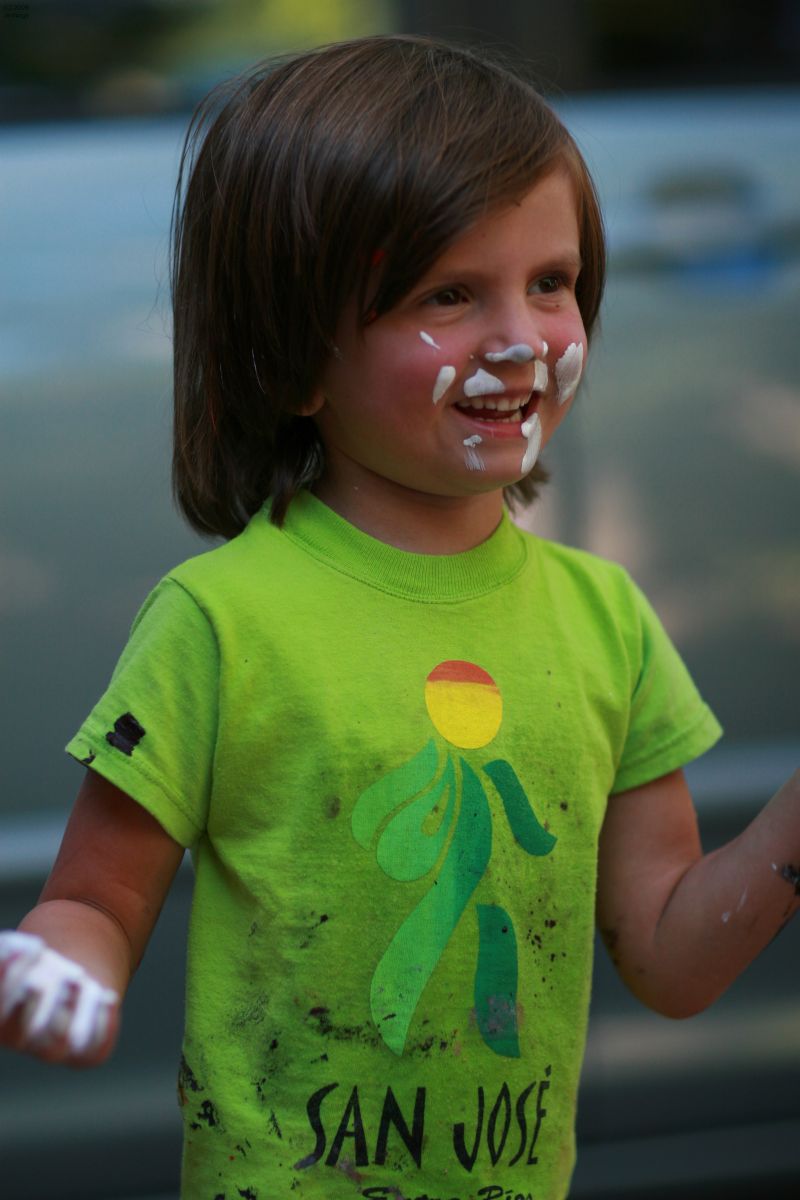 Olivia-in-her-element-16Sep2009